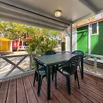 Campingplads & Glamping Conil Playa 3*