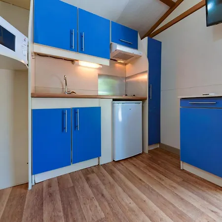 & Glamping Conil Playa Camping 3*